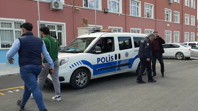 Aranan Üç Kişi Oy Kullanırken Yakalandı