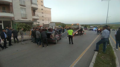 Beton Mikseriyle Otomobil, Çarpıştı: Altı Yaralı