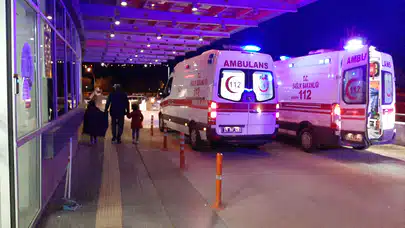 Mantar Zehirlenmesi Şüphesiyle 13 Kişi Hastaneye Kaldırıldı