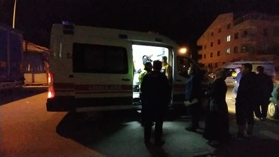 İki Otomobil Çarpıştı, Dört Kişi Yaralandı