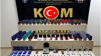 Kaçak Sigara ve Cinsel İçerikli Madde Operasyonu