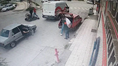 Motosiklet ve Bisiklet Sürücüsü Ölümden Döndü