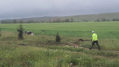 Otomobil Su Kanalına Devrildi: Bir Ölü, Dört Yaralı