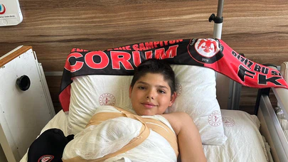 Şampiyonluk Maçına Giden Küçük Taraftara Araç Çarptı