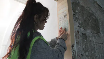 Tarihi Camide 250 Yıllık Osmanlı Motifleri Gün Yüzüne Çıkarılıyor