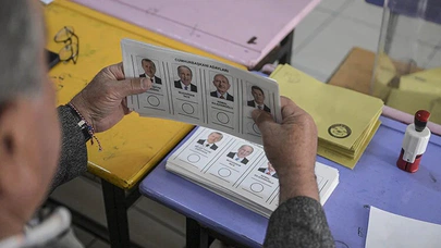 Seçmenler Sandık Başına Gitti