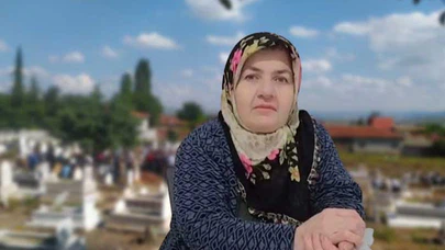 Ankara'da Oğlu Tarafından Öldürülen Kadının Cenazesi, Memleketi Çorum'da Defnedildi