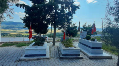 Dodurga'da Mezarlıklar Bayrama Hazırlanıyor