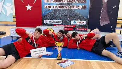 Namağlup Şampiyon