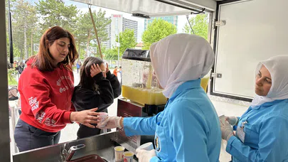 Öğrencilere Limonata Sürprizi