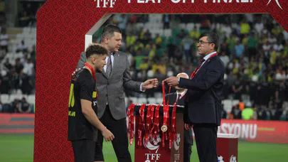 Son Rakip Tanıdık