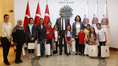 Vali Çiftçi, Çölyaklı Çocukları Sevindirdi