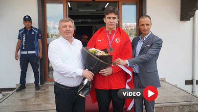Avrupa Şampiyonası’nda Bronz Madalya Kazandı