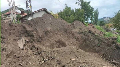 Sungurlu’da Yağış Toprak Kaymasına Neden Oldu