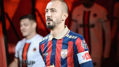 Ahmet İlhan Özek, Çorum FK Yolunda