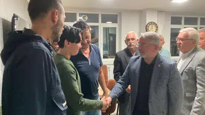 Aşgın, Hasta Yakınlarının Yanında
