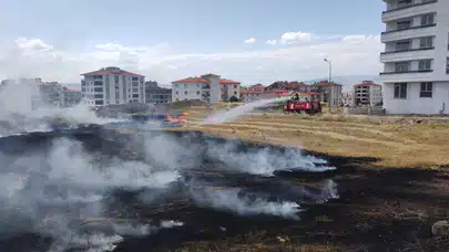 Tarlada Çıkan Anız Yangını Söndürüldü