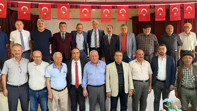 Bayat’a Kura ile Başkan Seçildi