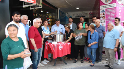 CHP’den Aşure İkramı