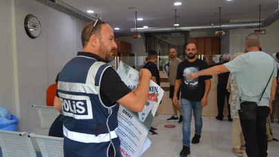 Polis Ekipleri Noterliklere Dolandırıcılıklara Karşı Uyarı Afişleri Astı