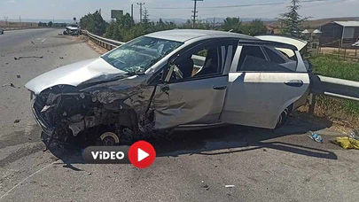 Otomobil ile Cip Kavşakta Çarpıştı: Dört Yaralı