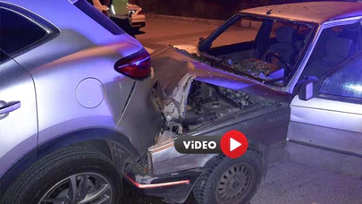 Polisten Kaçarken Kaza Yaptılar