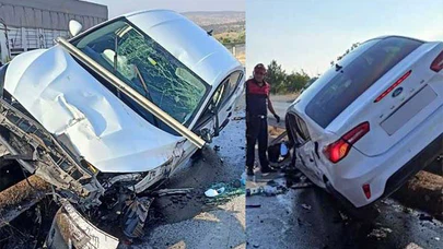 Otomobil Refüje Çıktı: Beş Yaralı