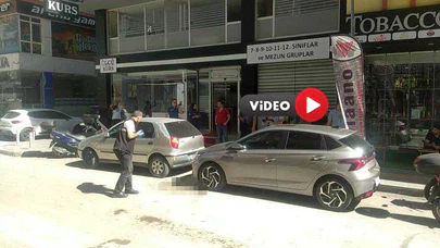 Sokak Ortasında Bıçaklandı  