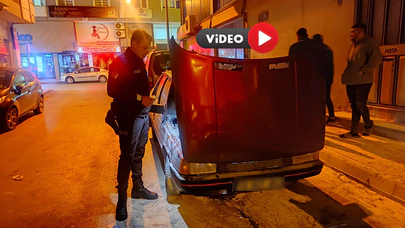 Alev Alan Otomobili Mahalle Bekçileri Söndürdü  