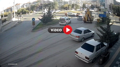 Dehşet Verici Kaza Kameralara Yansıdı