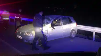 Otomobil Devrildi, Faciadan Dönüldü