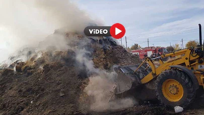 2 Bin 500 Adet Saman Balyası Kül Oldu