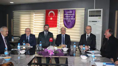 Gül: Esnafın Her Zaman Yanındayım