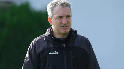 Yeni Hoca Belli Oldu