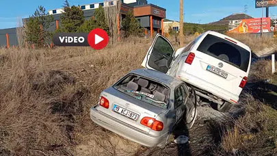 Kaza Yapan Araçlar Sulama Kanalına Düştü