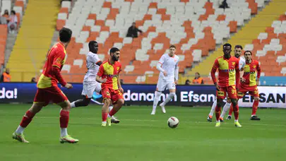Göztepe, Deplasmanda Üçledi