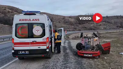 Otomobil Tarlaya Uçtu: 2'si Çocuk 3 Yaralı  