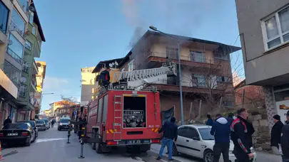 İki Katlı Evde Çıkan Yangın Panik Yarattı