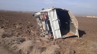Kontrolden Çıkan Kamyonet Tarlaya Uçtu