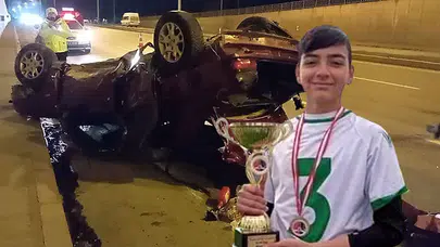 Kazada Hayatını Kaybeden Genç Futbolcu Toprağa Verildi