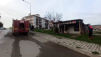 Boş Dükkanda Çıkan Yangın Korkuttu