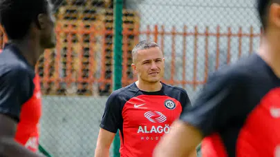 Erzurumspor Hazırlıkları Neşeli Başladı
