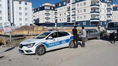 Otomobil ile Cip Çarpıştı: Altı Yaralı