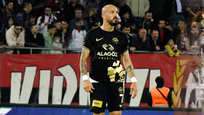 Ahmet İlhan Özek, Çorum FK’ye Veda Etti