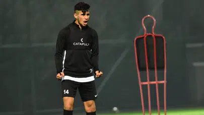 Erhan Kara Çorum FK ile Antrenmana Çıktı