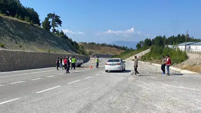 İki Pikap Çarpıştı: Bir Ölü, Üç Yaralı