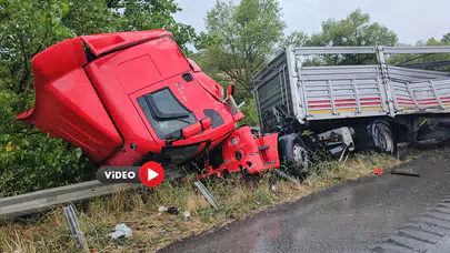 Yağmur, Samsun Yolunda Kaza Getirdi: 4 Yaralı