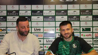 Sakaryaspor Hazırlıklarını Sürdürüyor