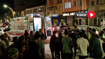 Motosiklet Park Halindeki Araca Arkadan Çarptı