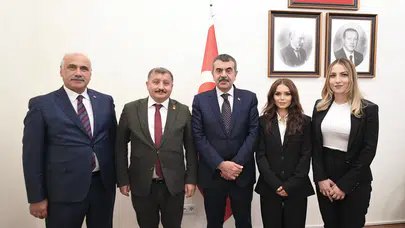 Bakan Tekin ile Bir Araya Geldiler